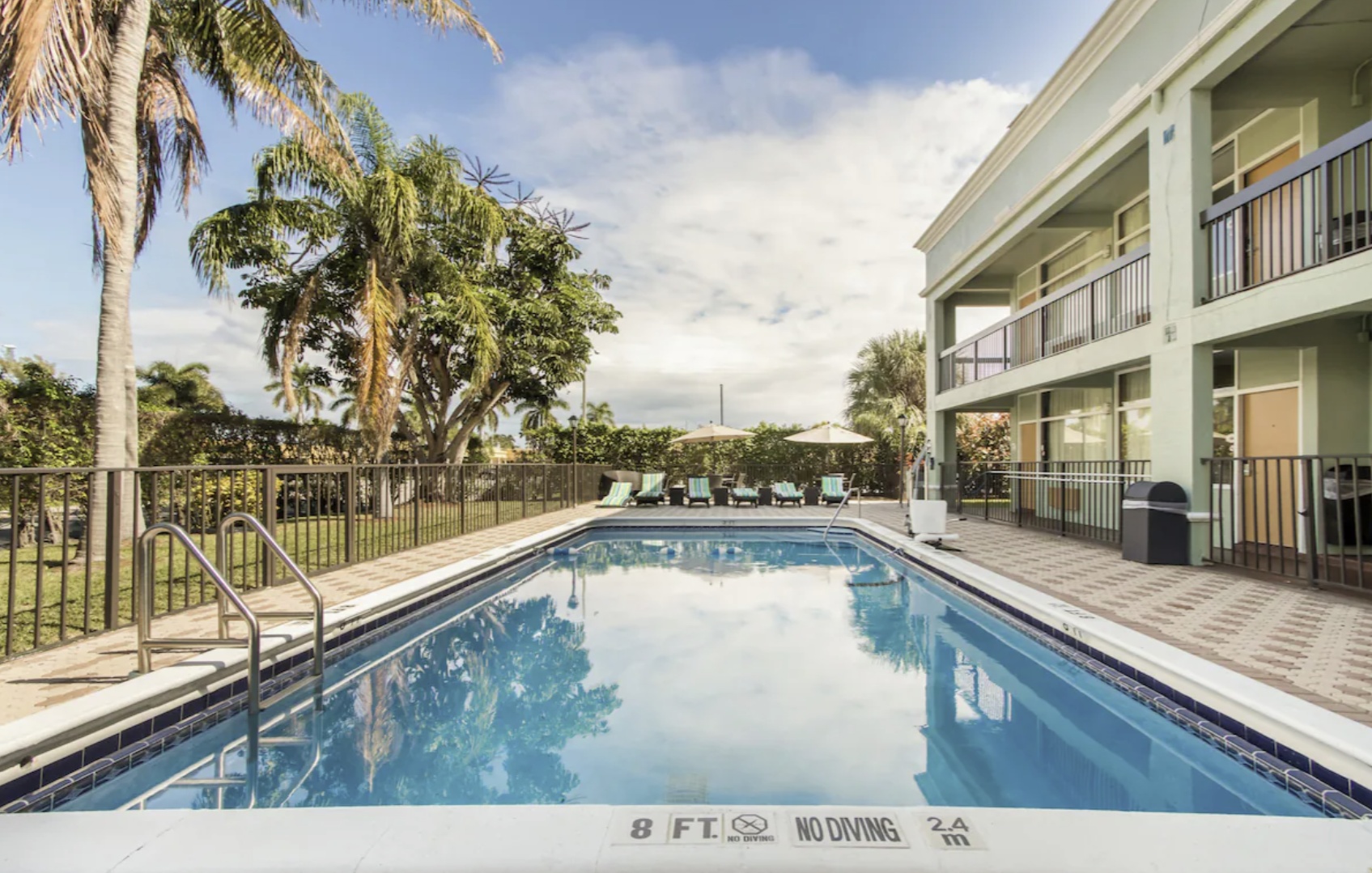 Boca By The Sea Hotel