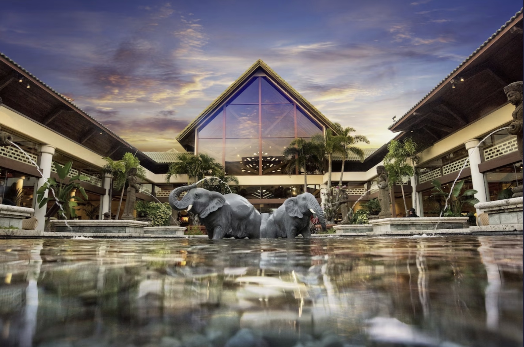 Loews Royal Pacific Resort at Universal Orlando