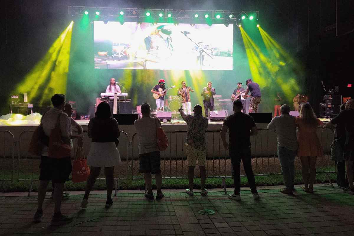 Mizner Park Amphitheater Boca Raton outdoor concert venue